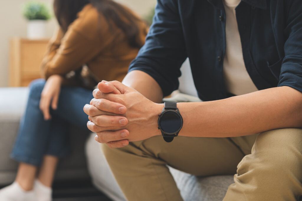 Couple en séparation illustrant une prestation compensatoire lors d’un divorce